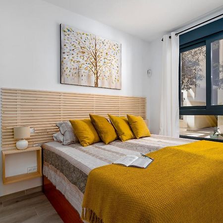 Apartamento Deluxe Con Piscina, Terraza & Parking Malaga Bagian luar foto