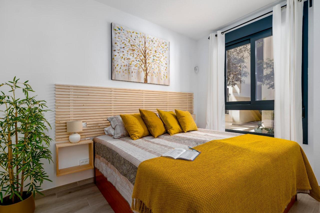 Apartamento Deluxe Con Piscina, Terraza & Parking Malaga Bagian luar foto
