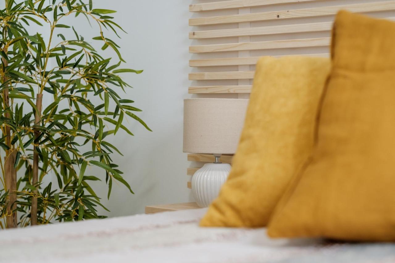 Apartamento Deluxe Con Piscina, Terraza & Parking Malaga Bagian luar foto