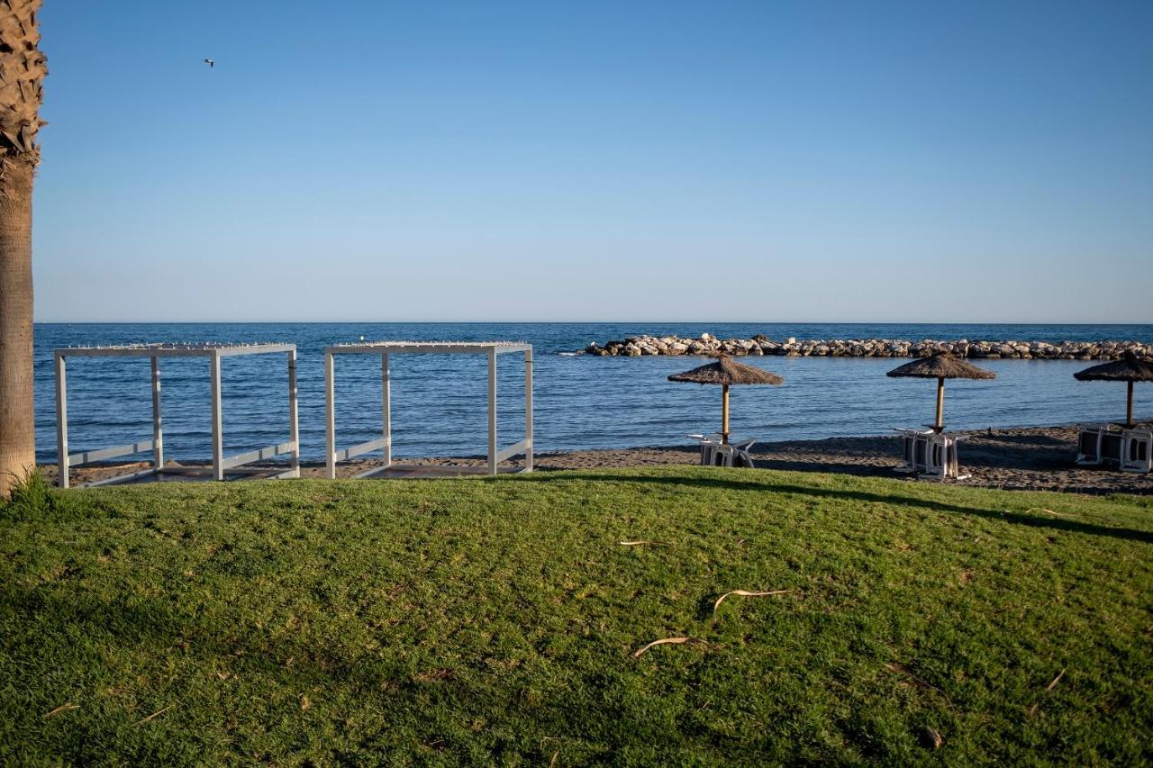 Apartamento Deluxe Con Piscina, Terraza & Parking Malaga Bagian luar foto